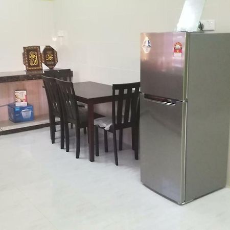 Homestay Damai Yusmila 瓜拉丁加奴 外观 照片