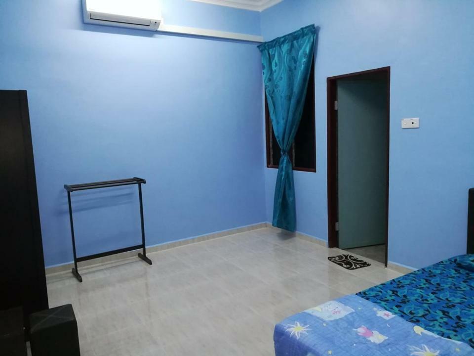 Homestay Damai Yusmila 瓜拉丁加奴 外观 照片